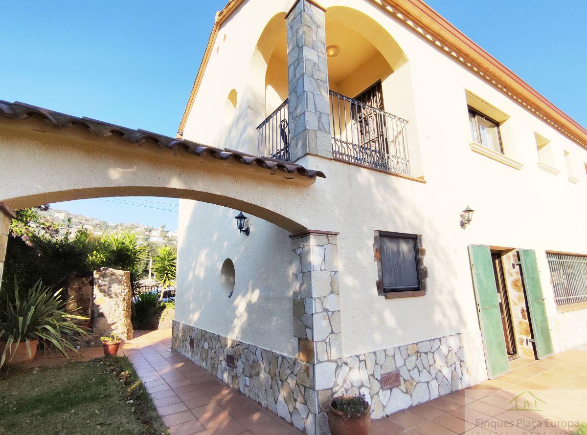 For sale of house in Calonge
