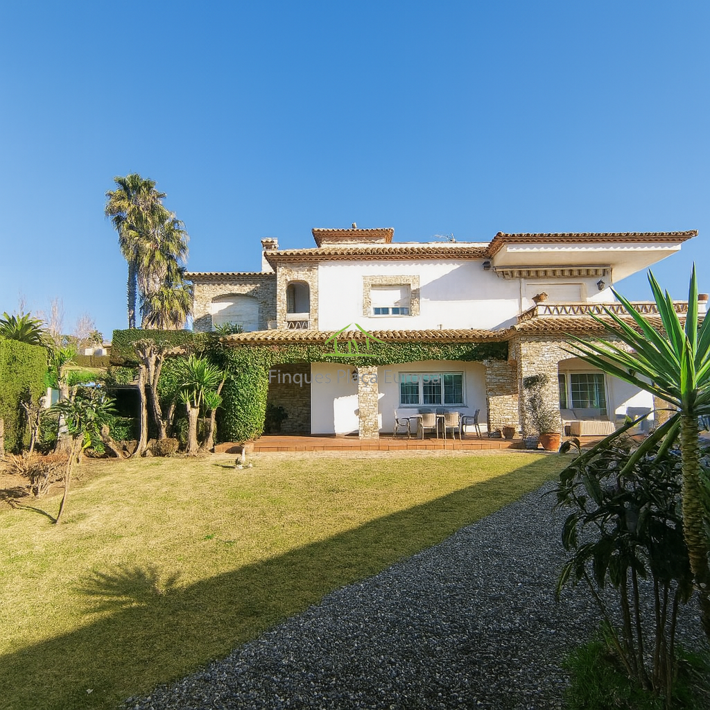 Venta de chalet en Platja d´Aro