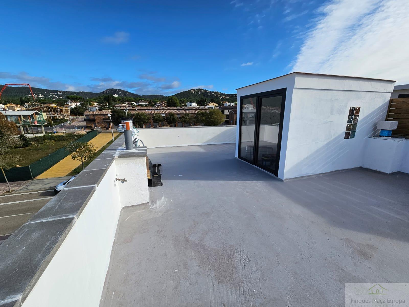 For sale of house in Santa Cristina D´aro