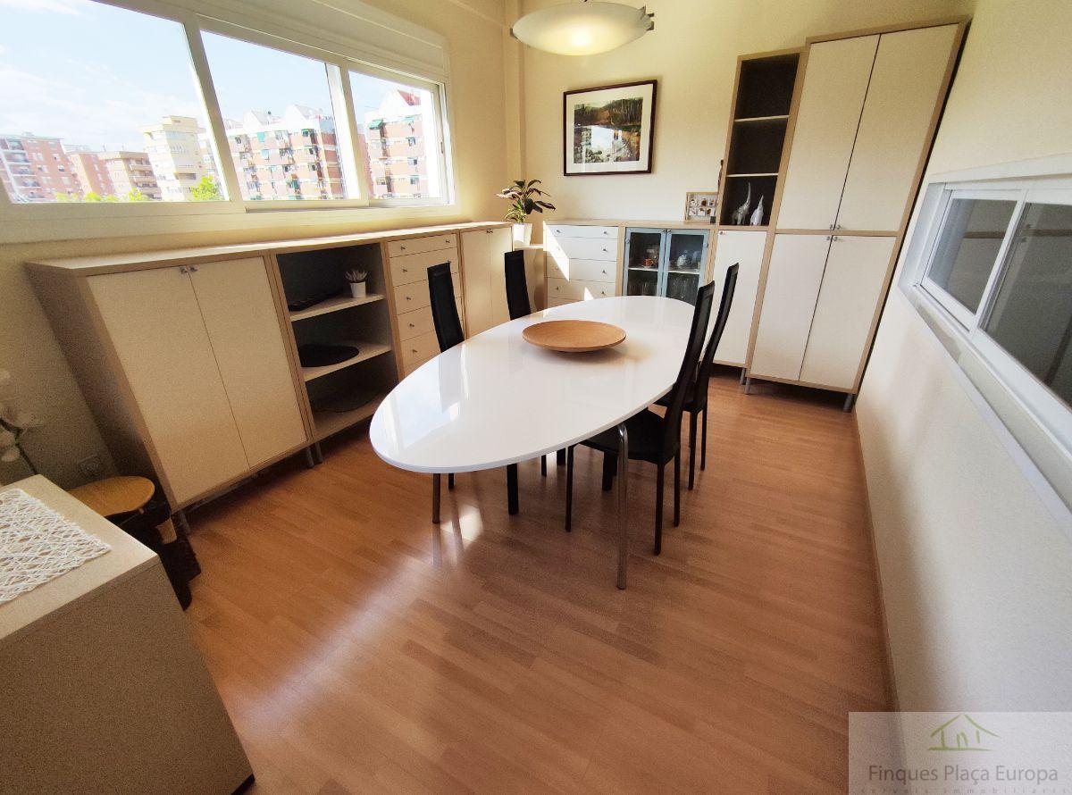 For sale of apartment in Barcelona