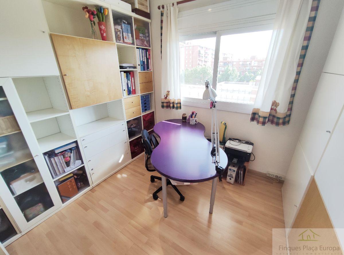 For sale of apartment in Barcelona