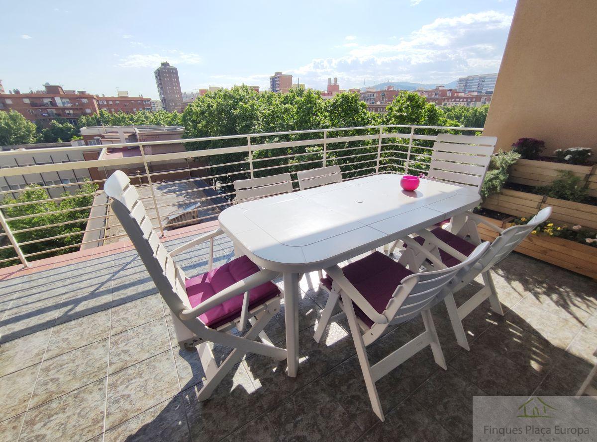 For sale of apartment in Barcelona