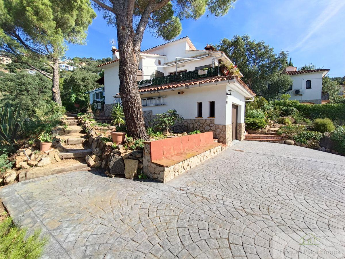 For sale of house in Santa Cristina D´aro