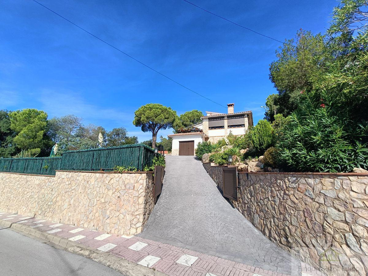 For sale of house in Santa Cristina D´aro