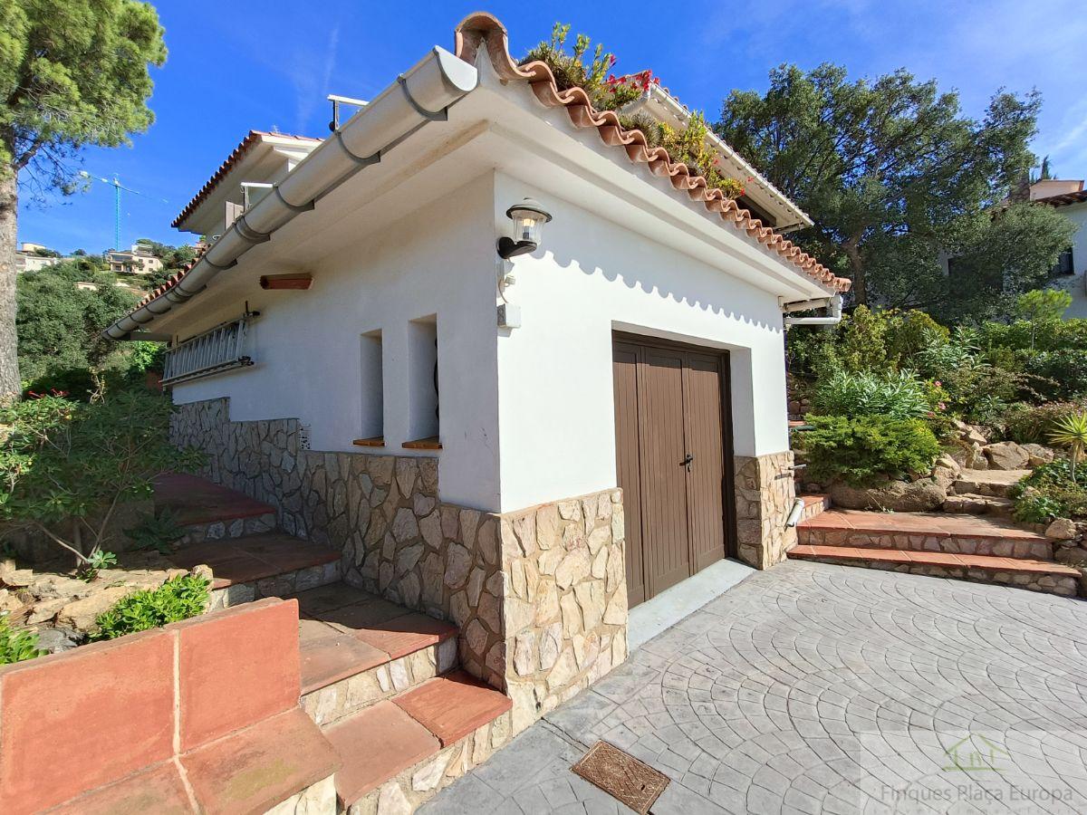 For sale of house in Santa Cristina D´aro