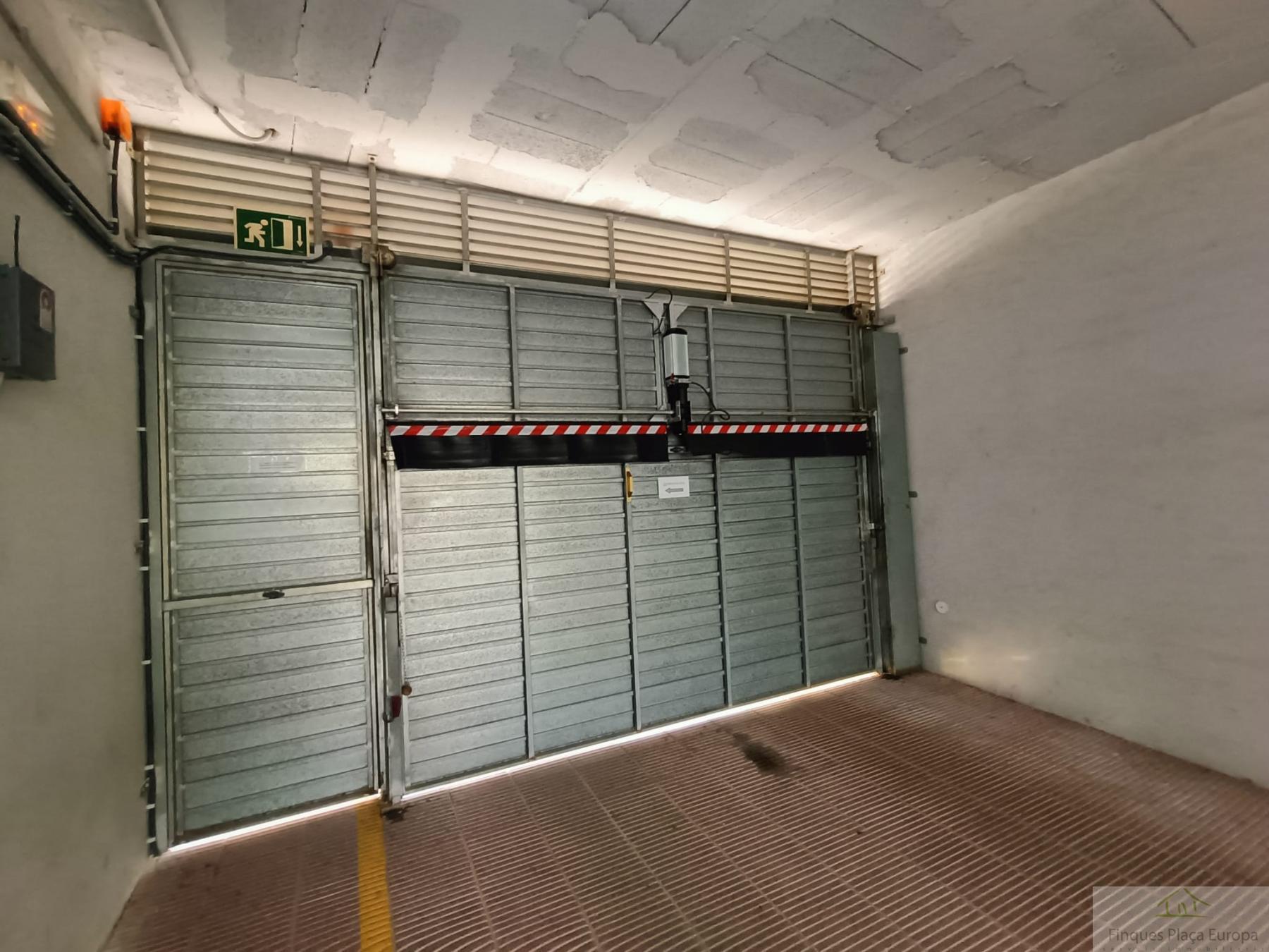 Vente de garage dans Santa Cristina d Aro