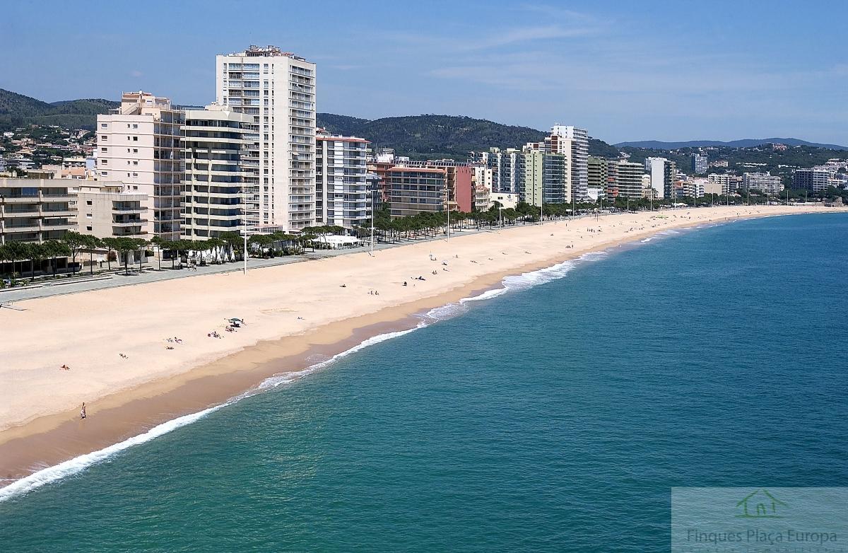 Venta de local comercial en Platja d´Aro