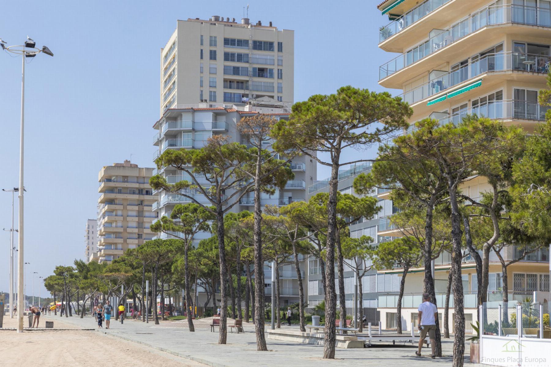 Venta de local comercial en Platja d´Aro