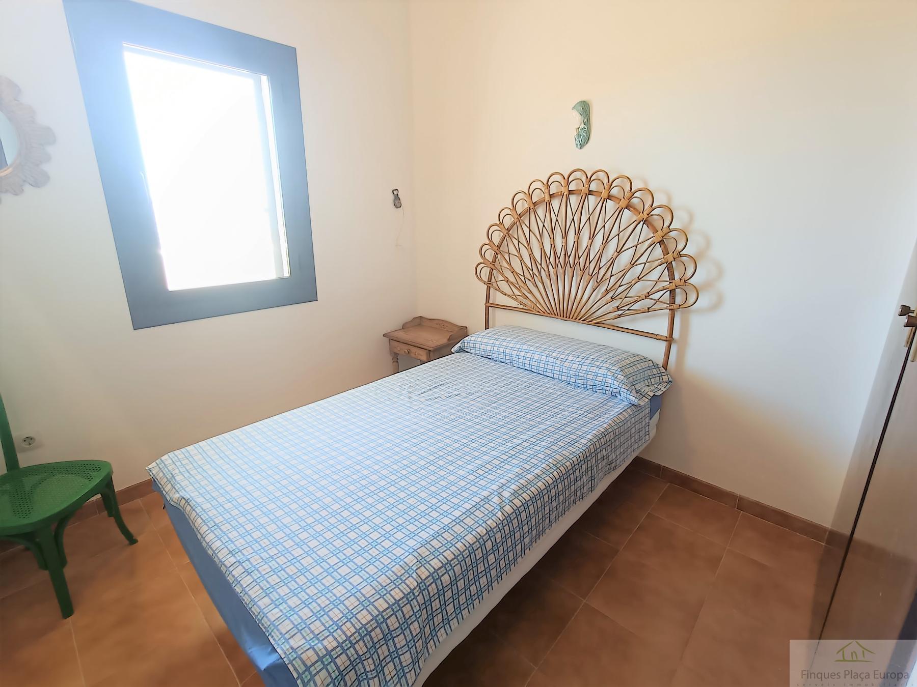 Продажа от

 Домa на Sant Antoni de Calonge