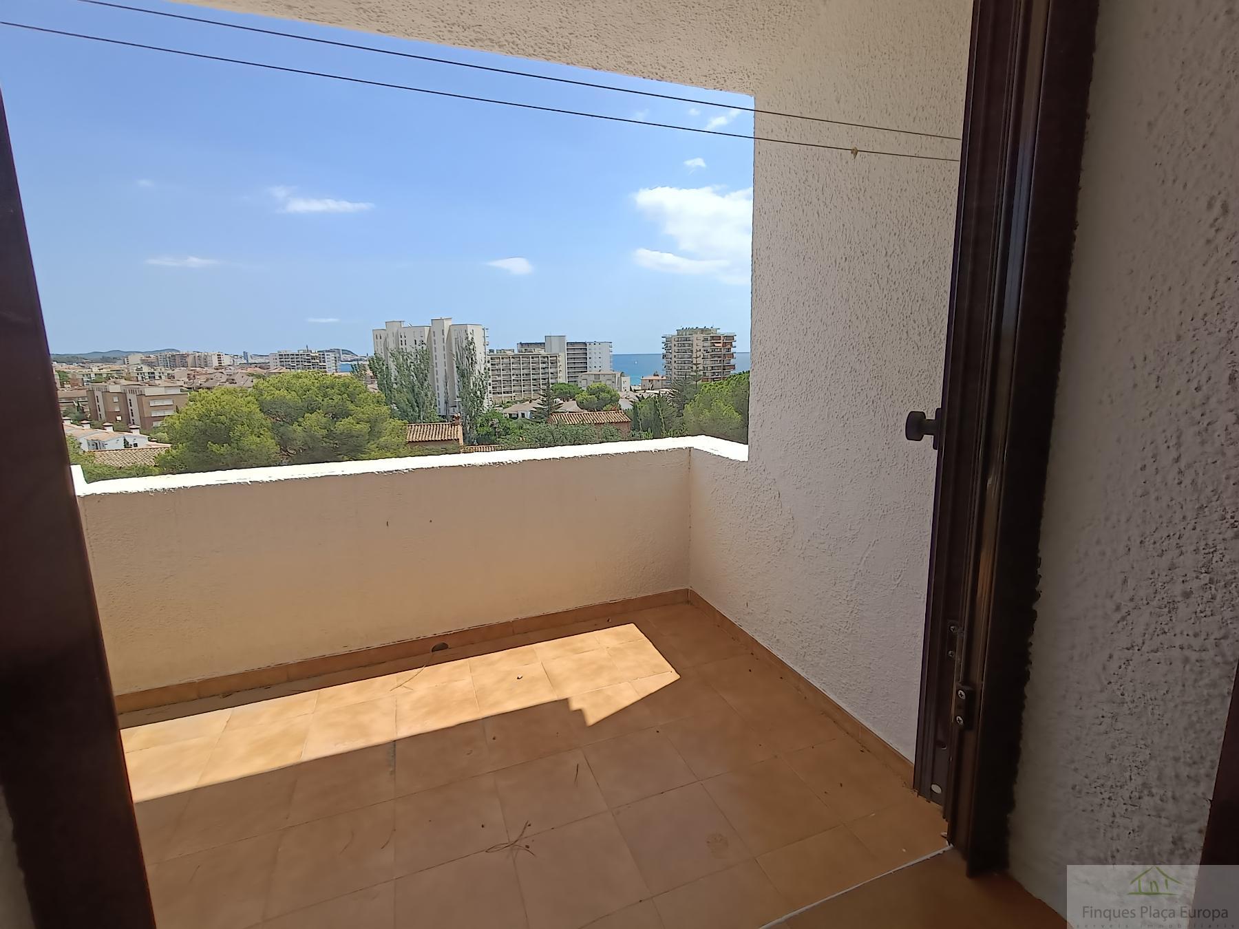 Продажа от

 Домa на Sant Antoni de Calonge