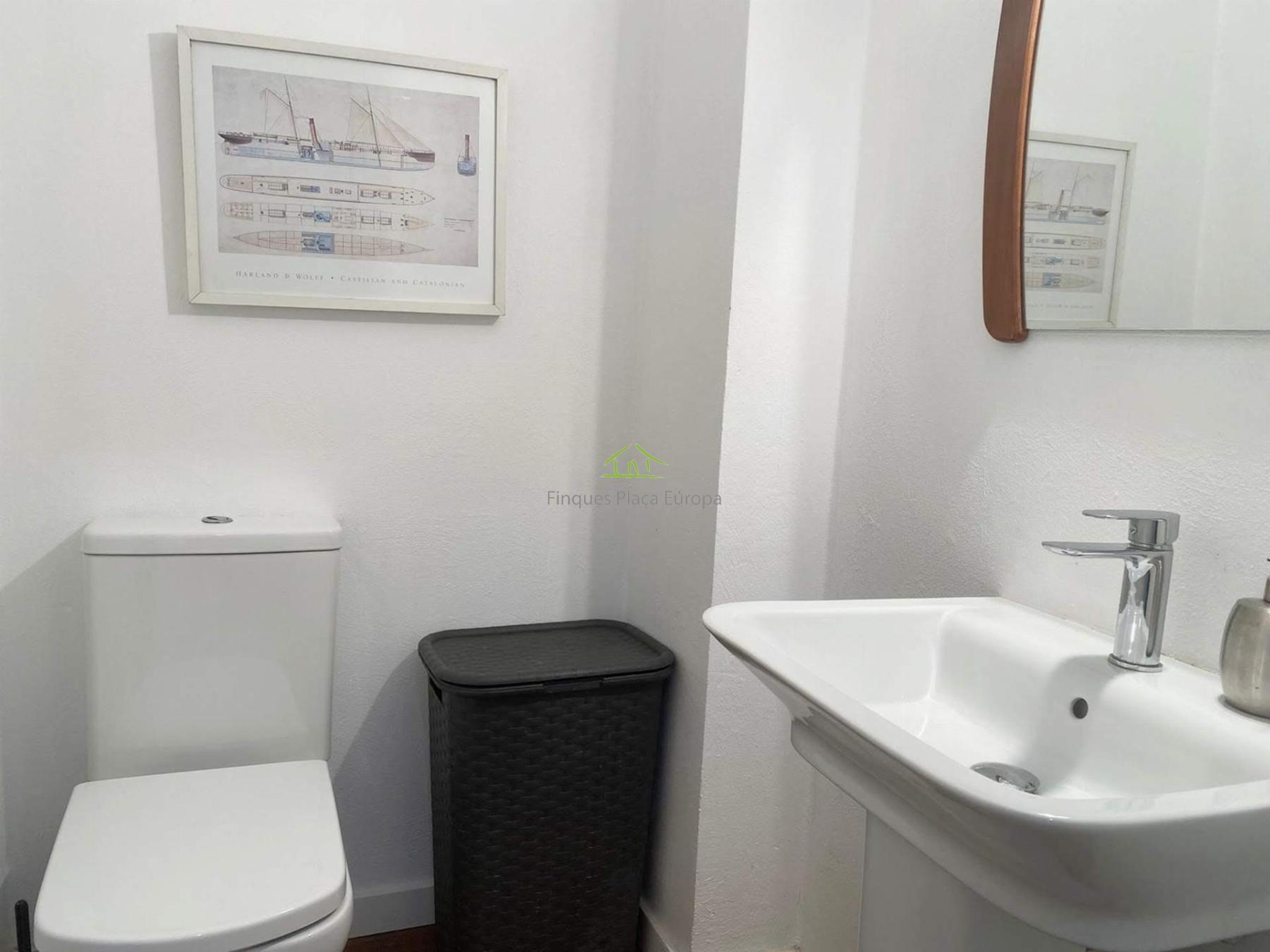 For sale of house in Llagostera