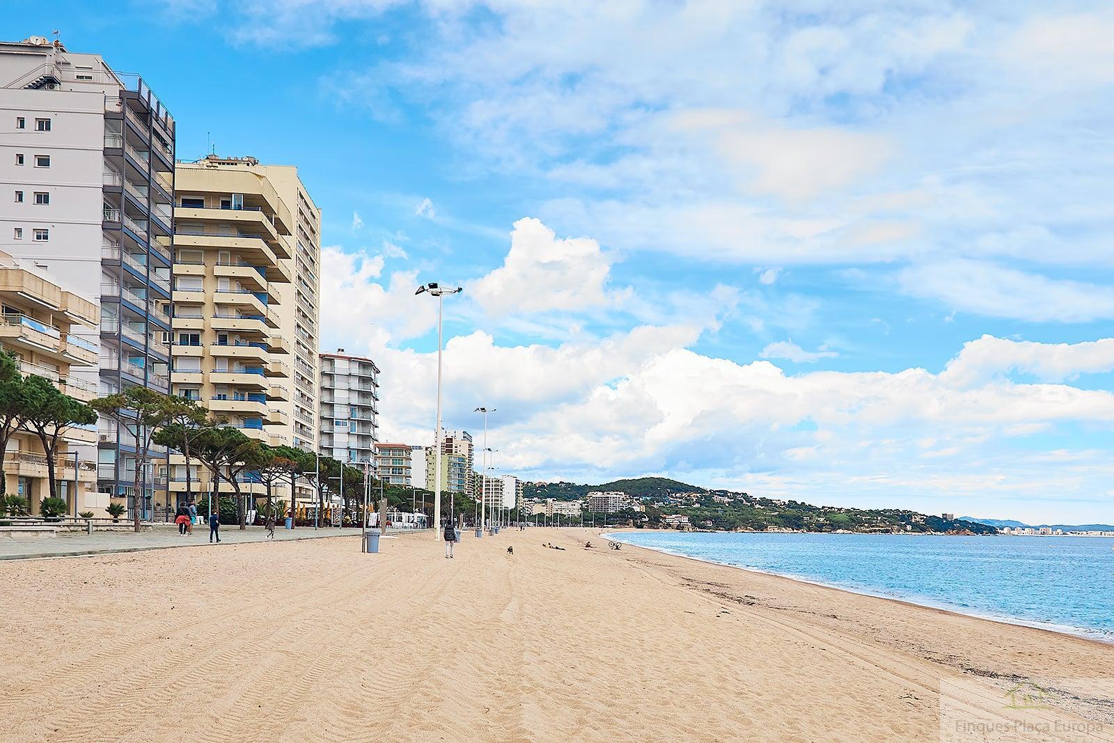 Venta de local comercial en Platja d´Aro