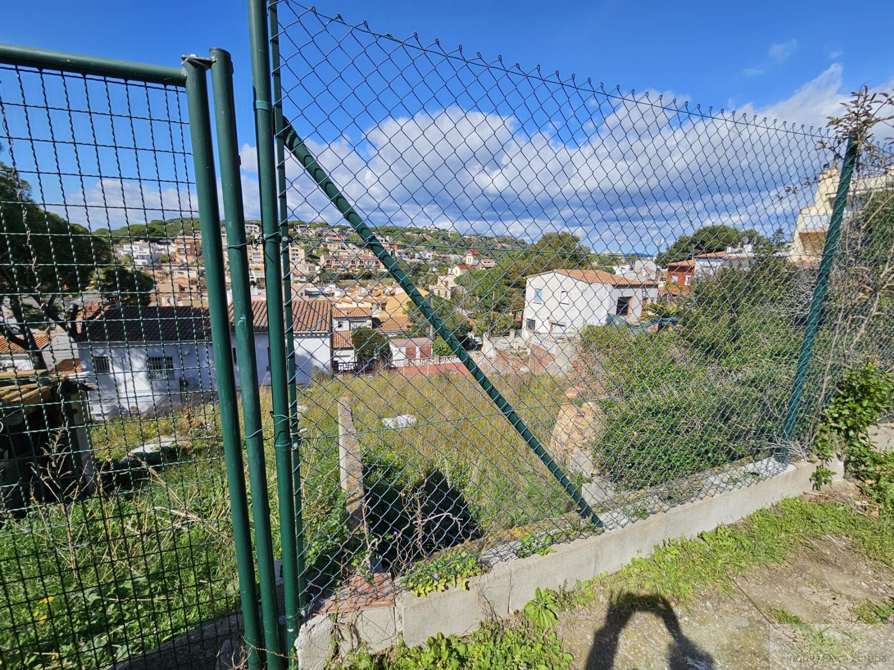 Venta de terreno en Sant Feliu de Guíxols