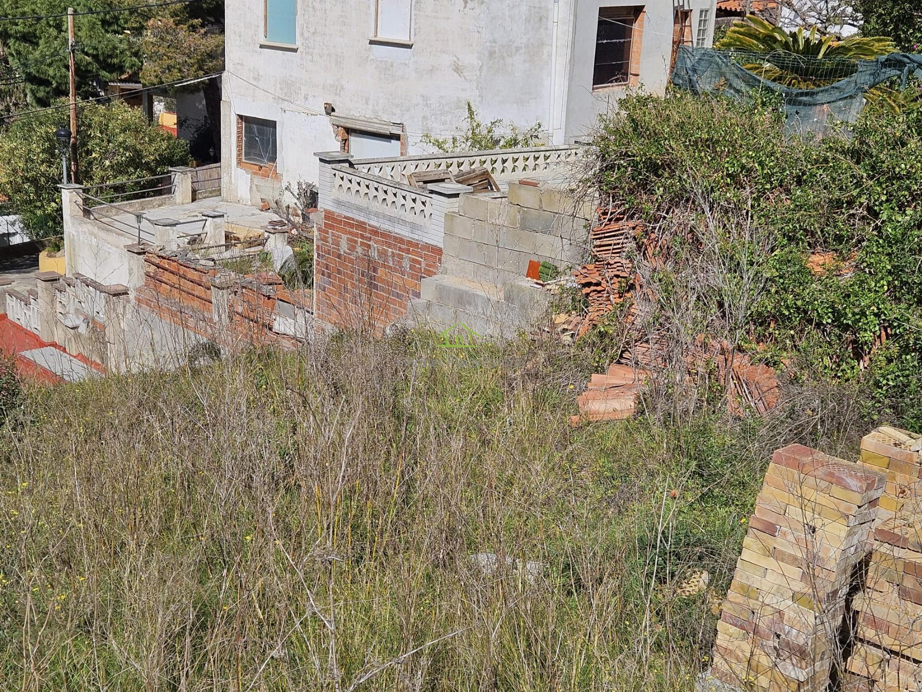 Venta de terreno en Sant Feliu de Guíxols Venta de terreno en Sant Feliu de Guíxols