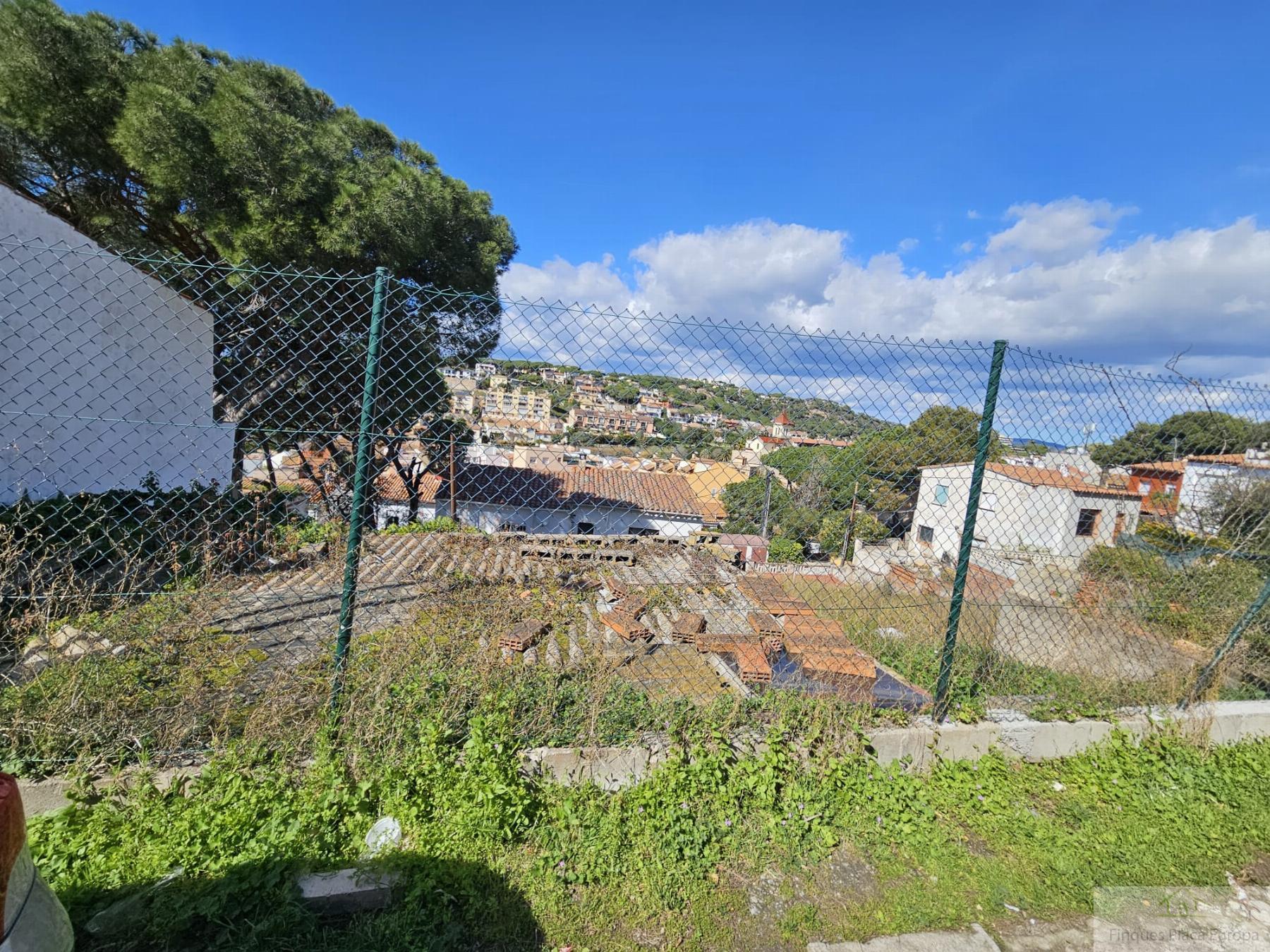 Venta de terreno en Sant Feliu de Guíxols