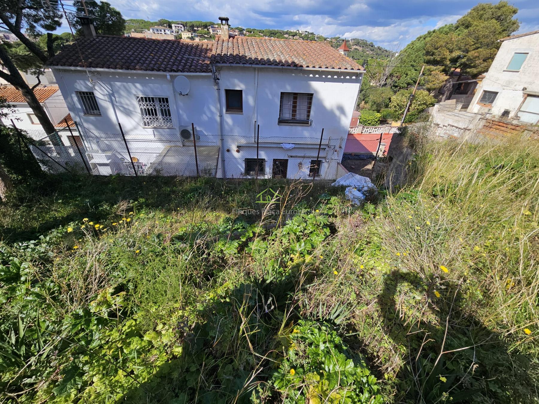 Venta de terreno en Sant Feliu de Guíxols Venta de terreno en Sant Feliu de Guíxols