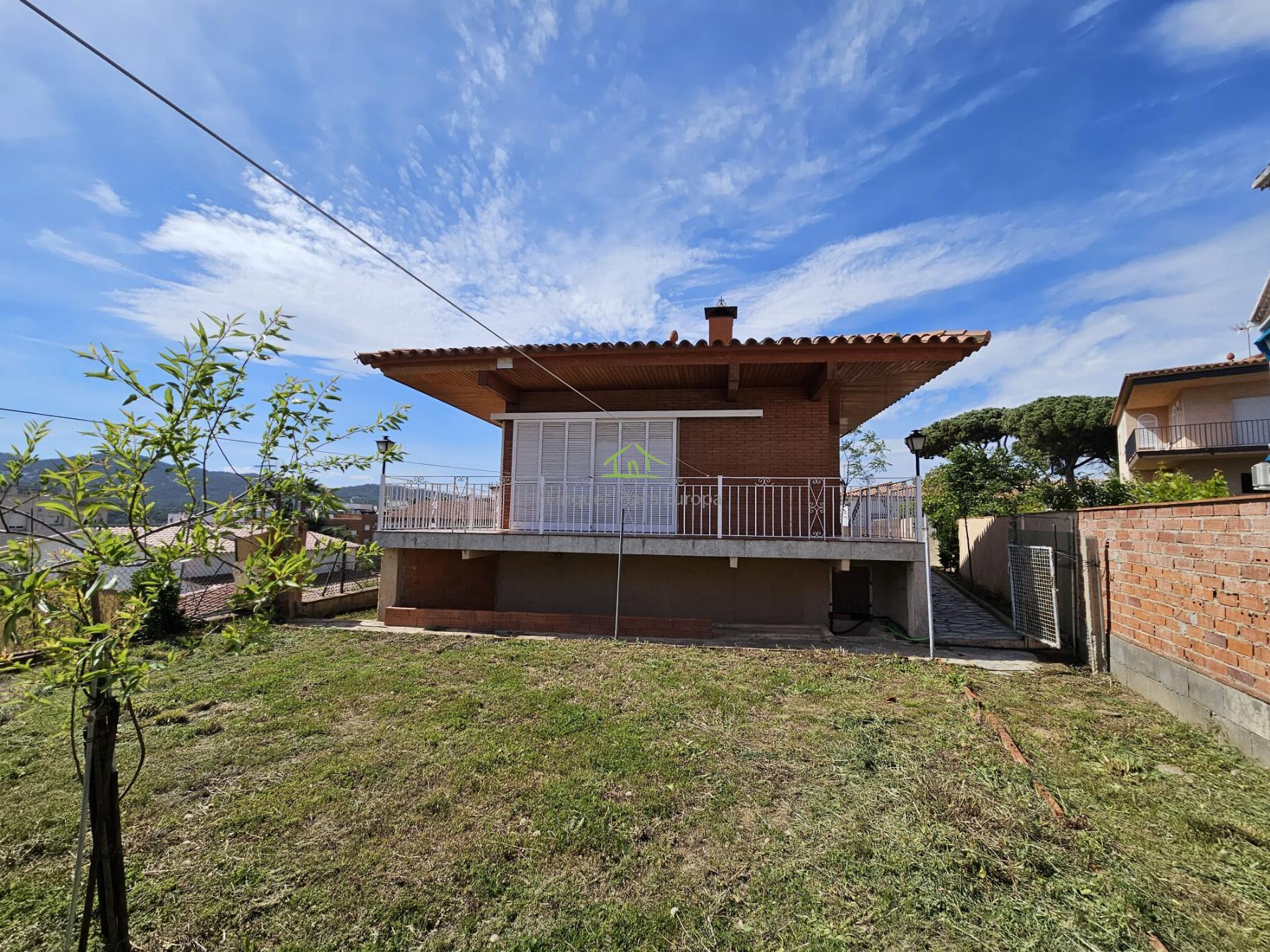 Venta de casa en Sant Feliu de Guíxols
