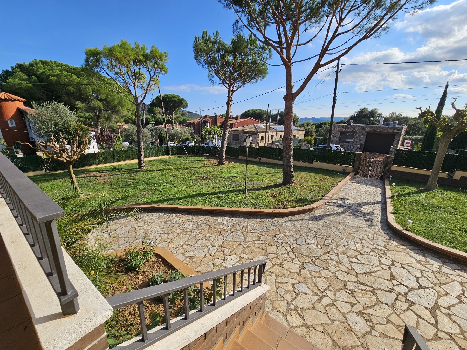 Venta de casa en Santa Cristina D´aro