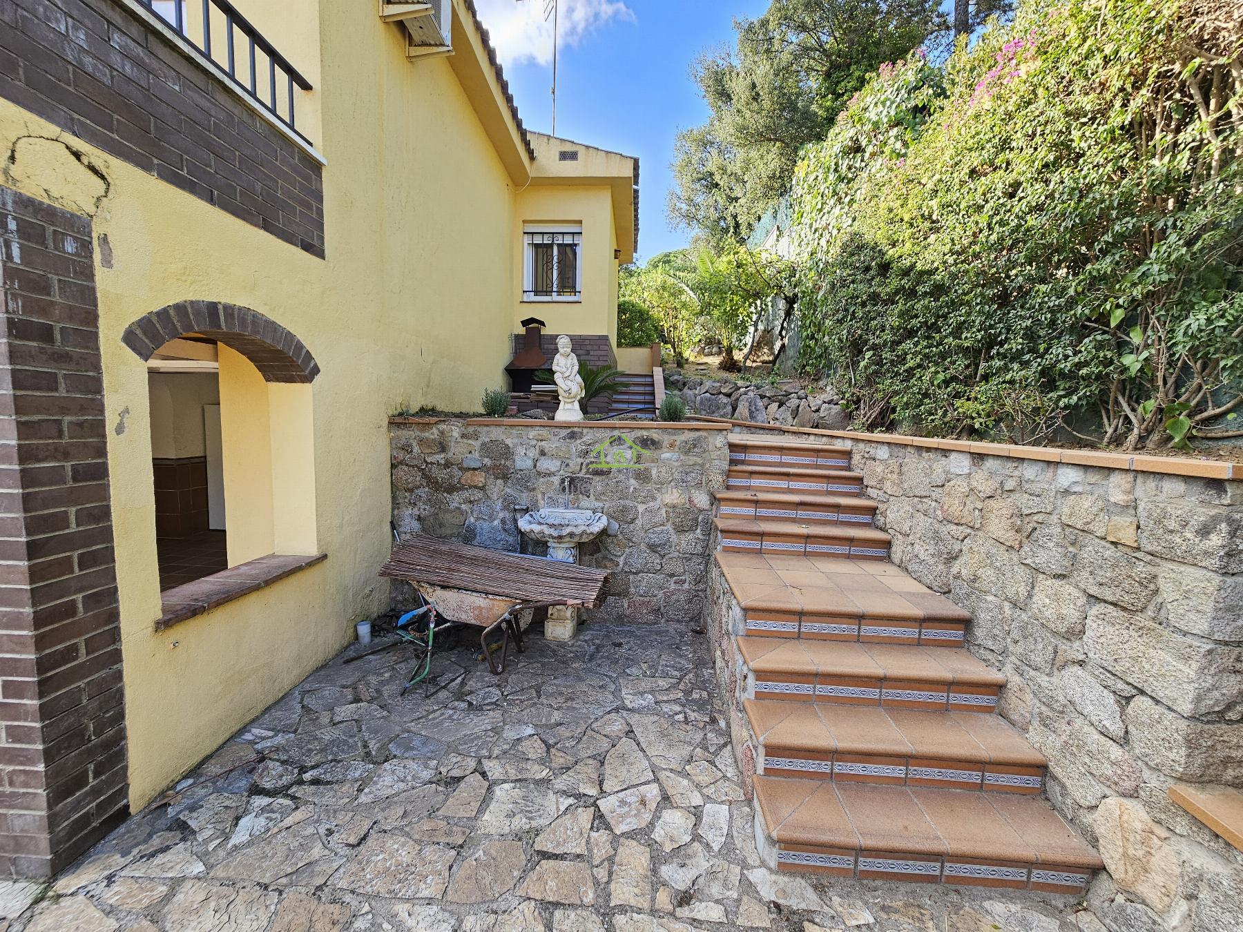 Venta de casa en Santa Cristina D´aro