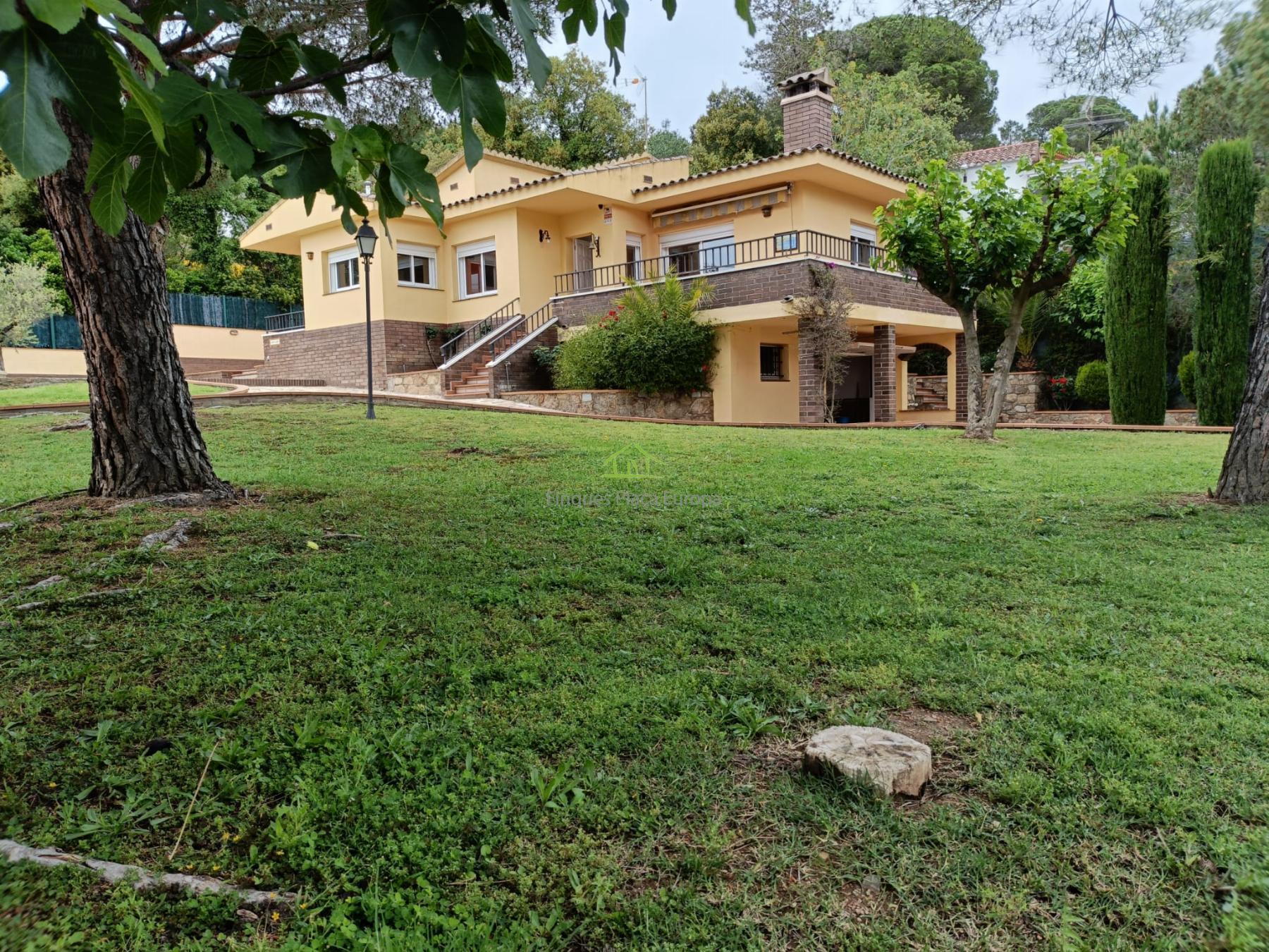 Venta de casa en Santa Cristina D´aro