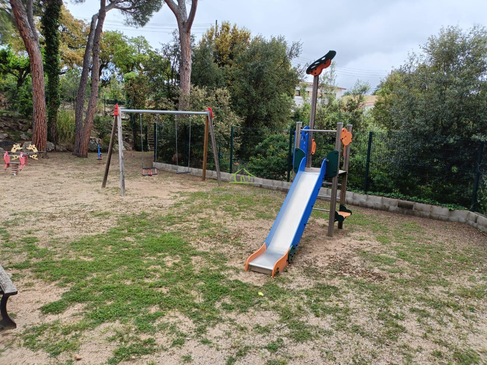 Venta de casa en Santa Cristina D´aro