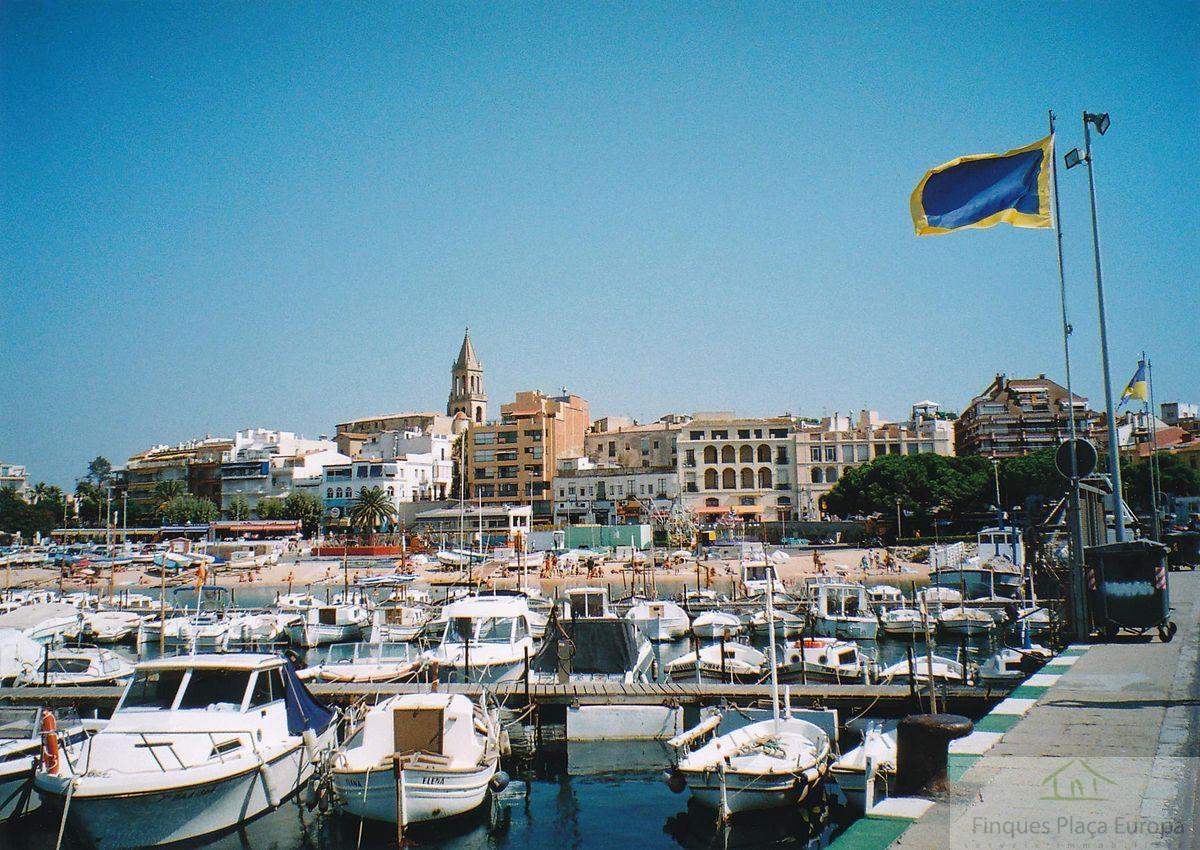 Продажа от

 Апартаменты на Palamós