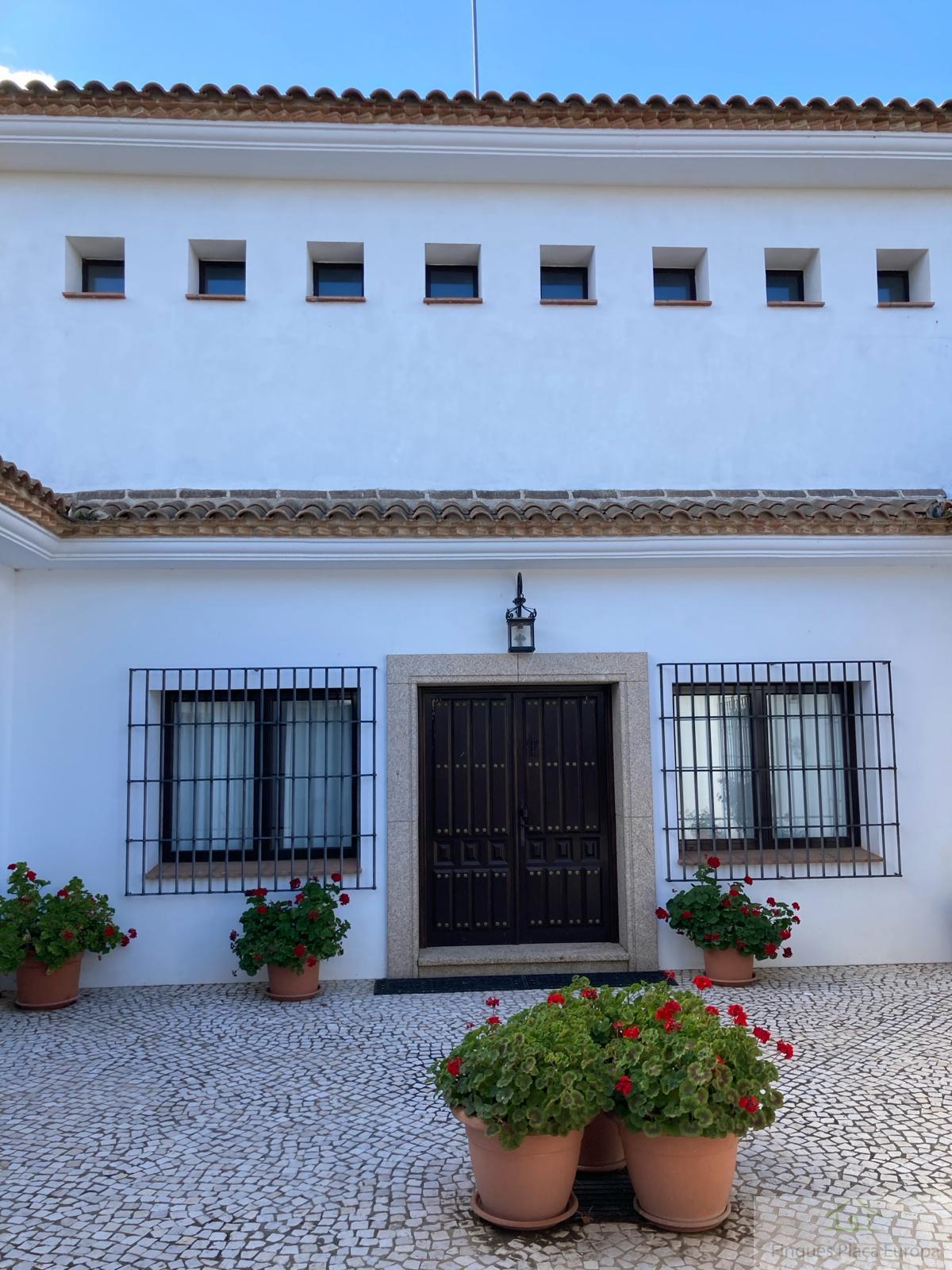For sale of land in Navalvillar de Ibor