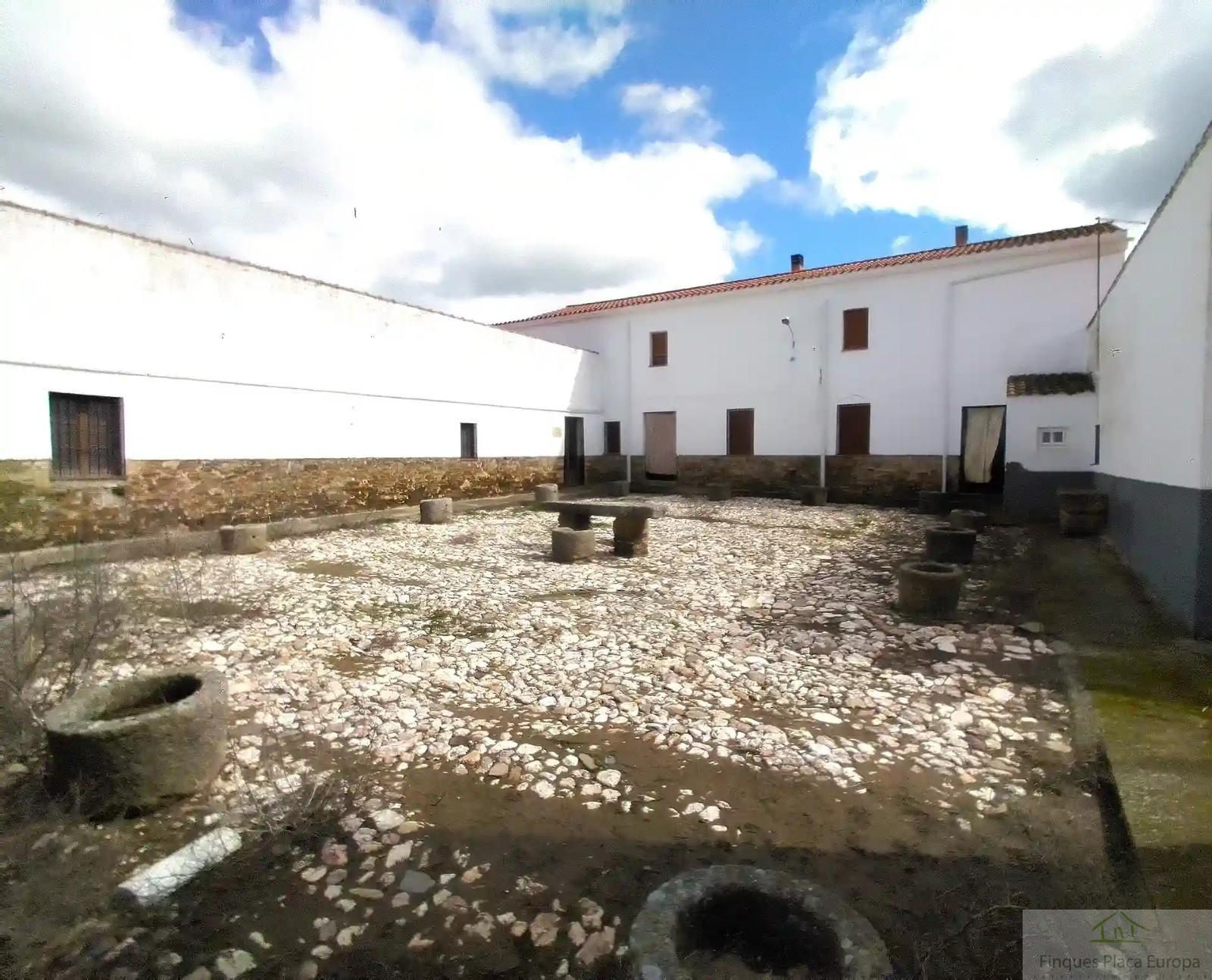 Venta de terreno en Cáceres