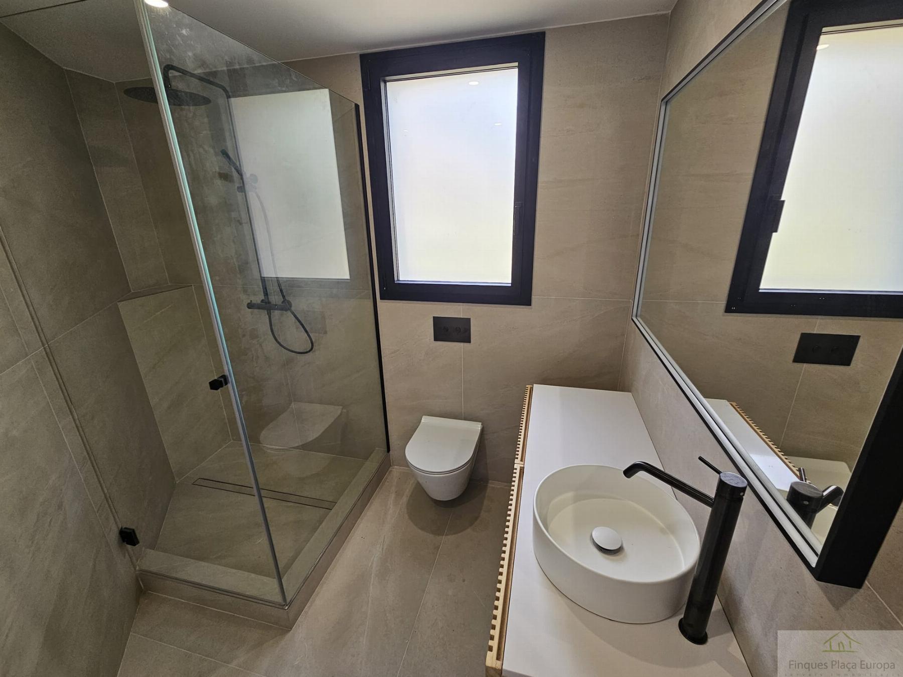 For sale of house in Santa Cristina D´aro