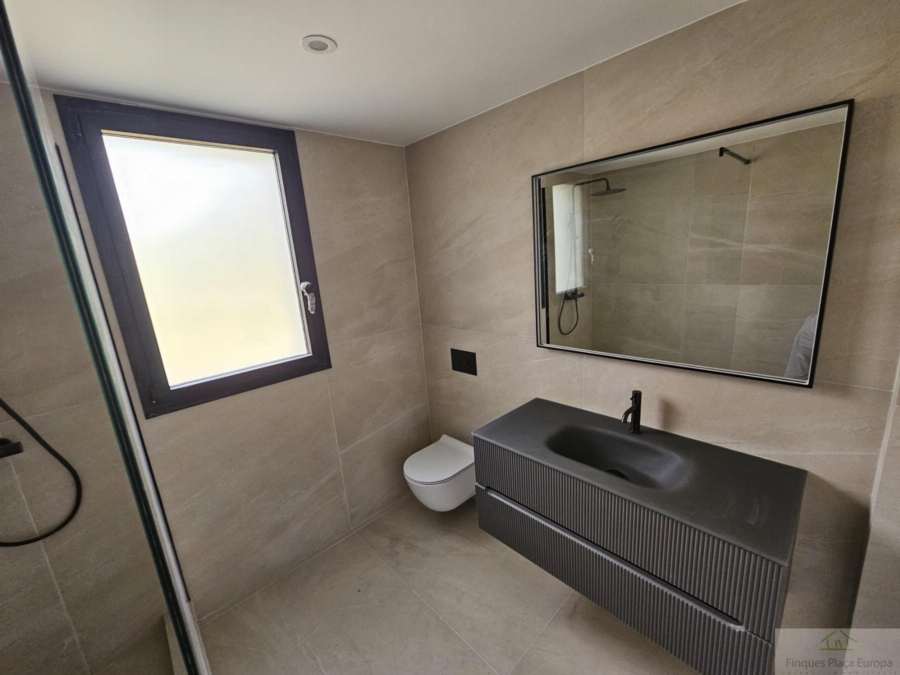 For sale of house in Santa Cristina D´aro
