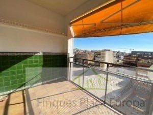 For sale of penthouse in Barcelona