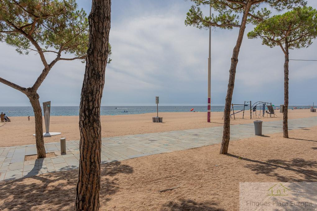 For rent of commercial in Platja d´Aro