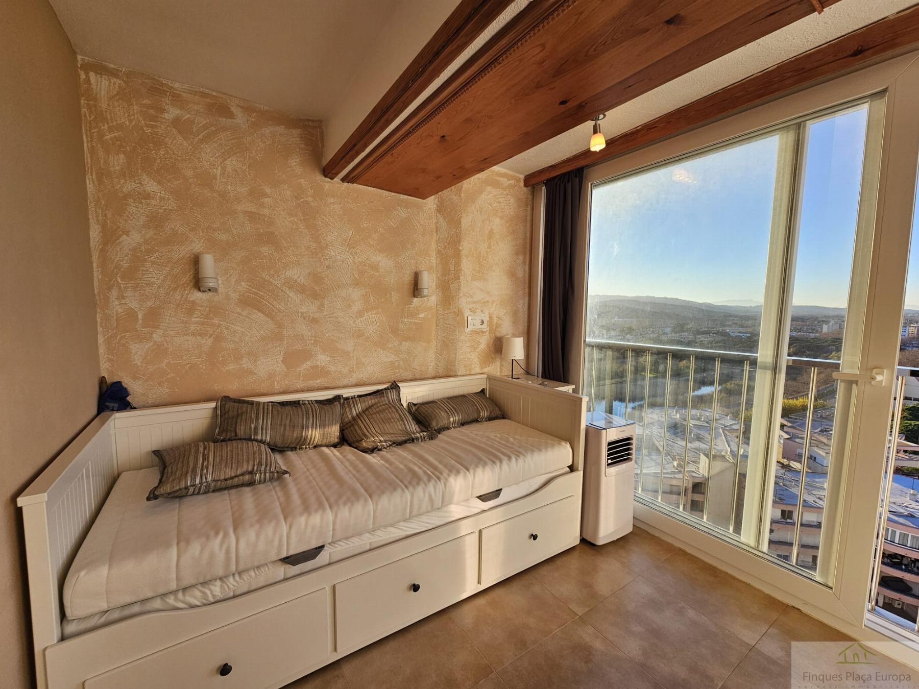 For sale of study in Platja d´Aro