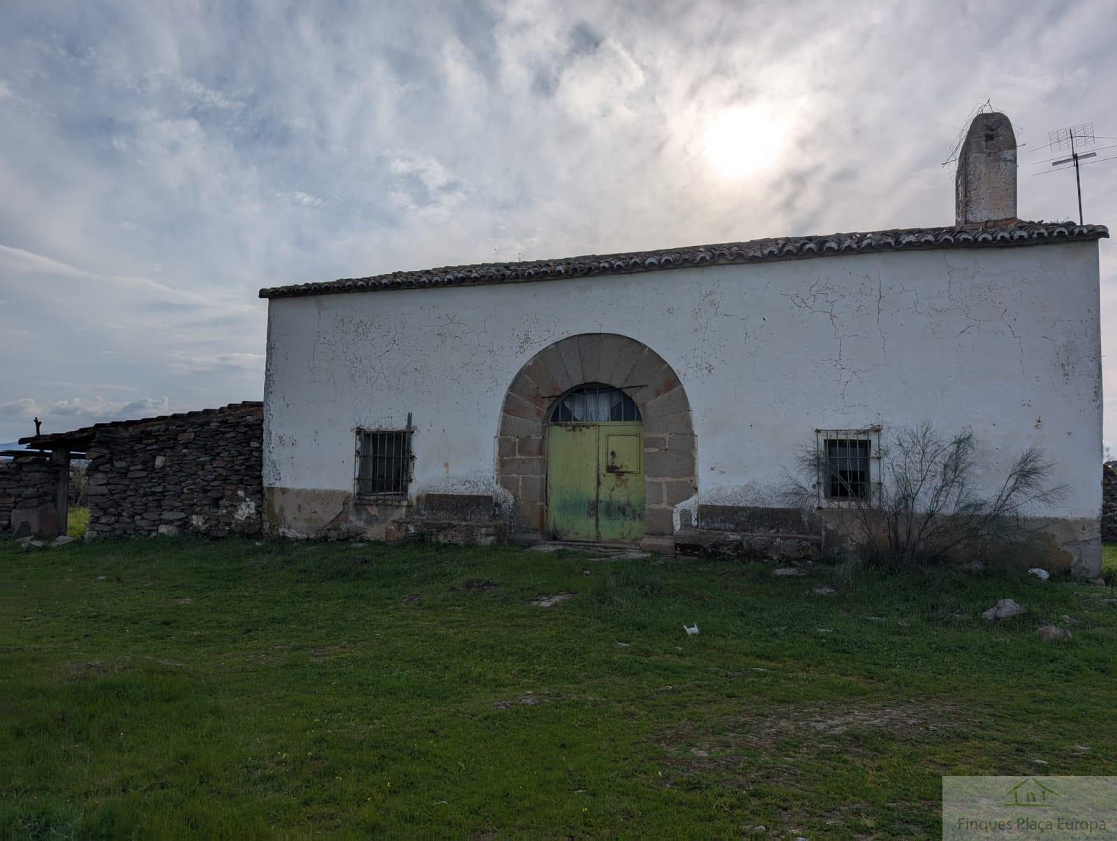 Venta de terreno en Salorino