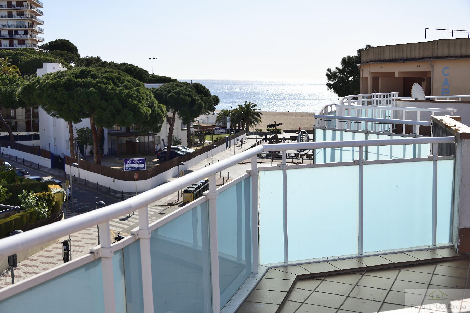 For sale of penthouse in Platja d´Aro