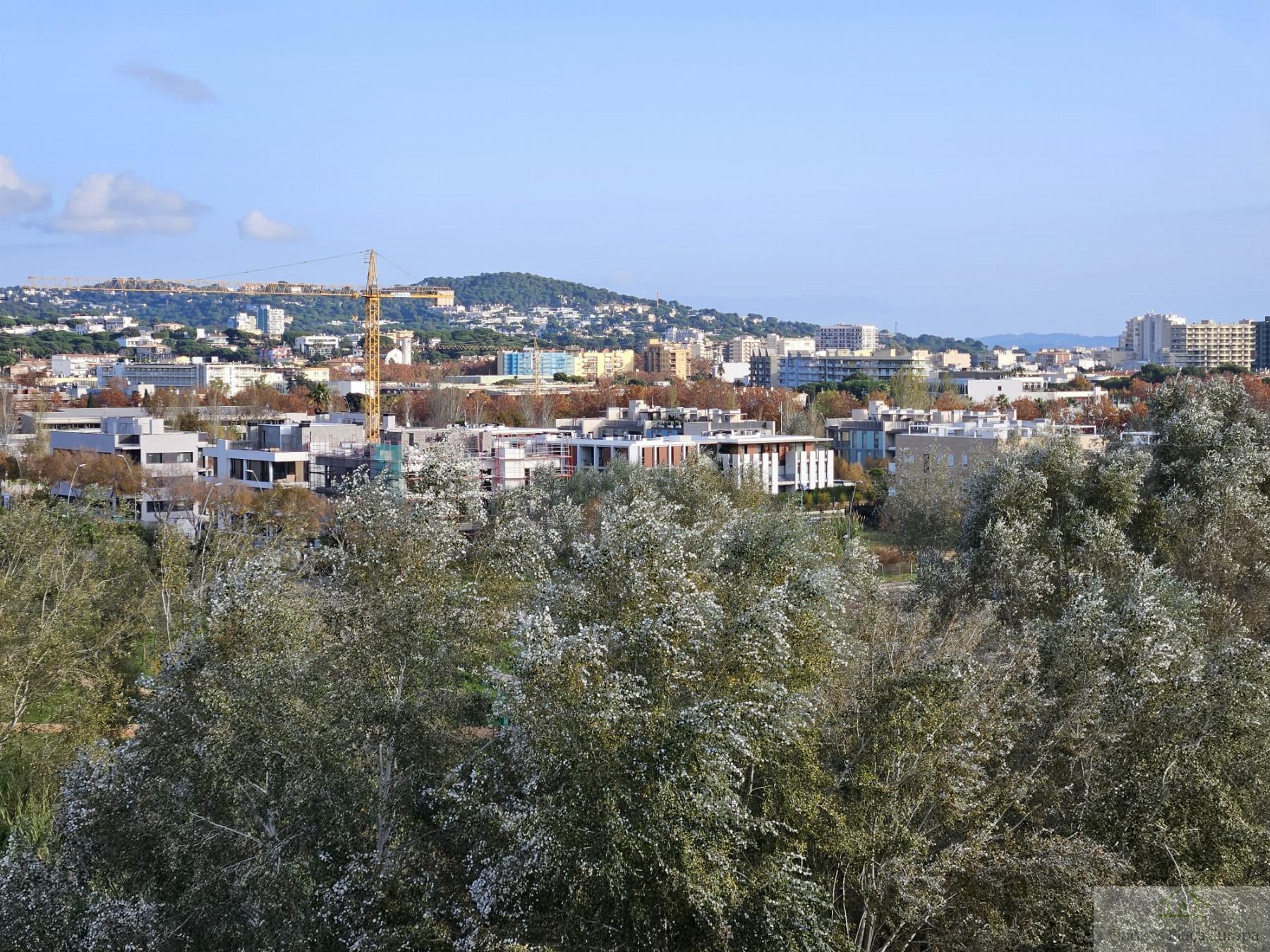 Продажа от

 Апартаменты на Platja d´Aro