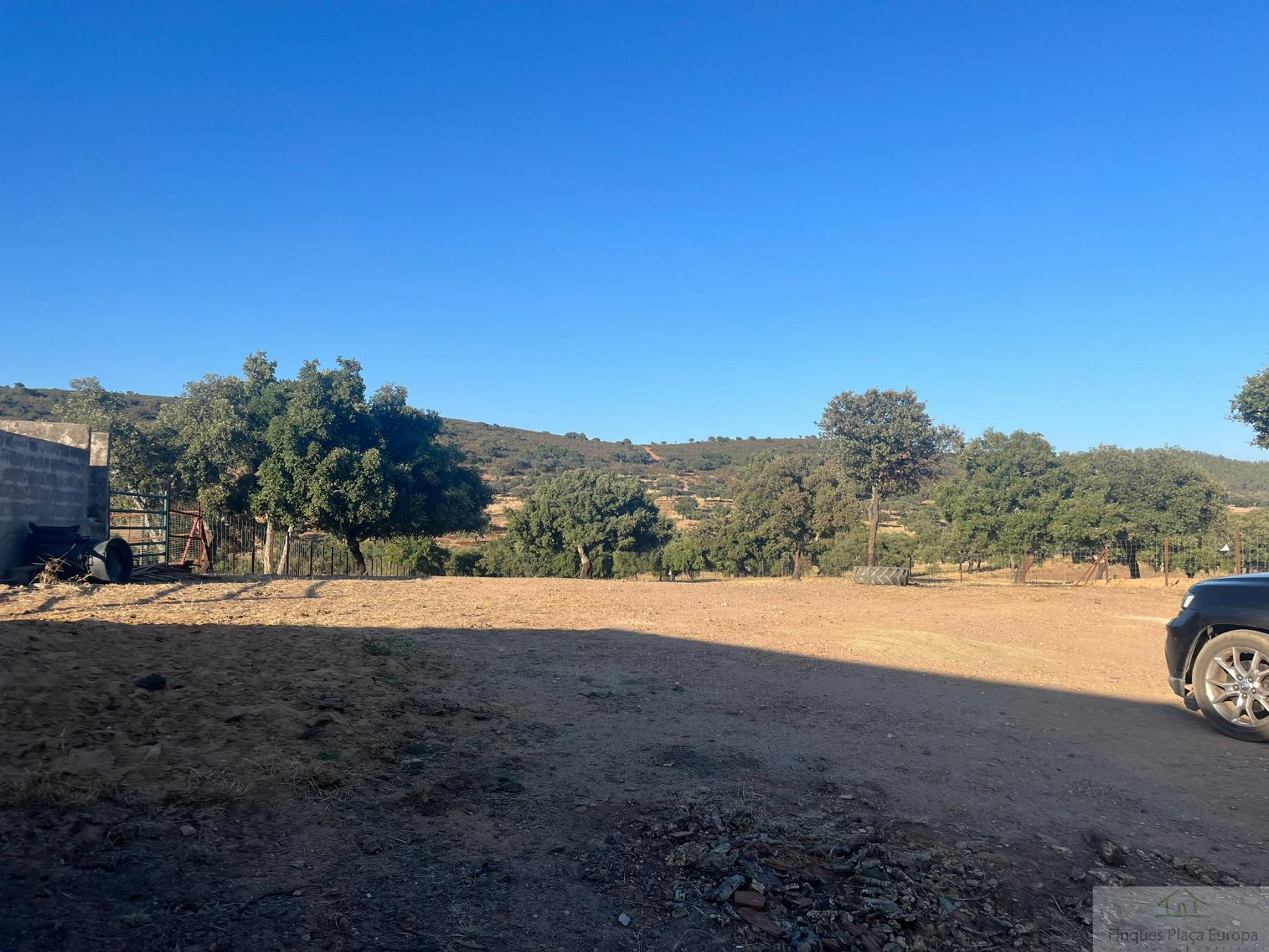 Venta de terreno en Cáceres
