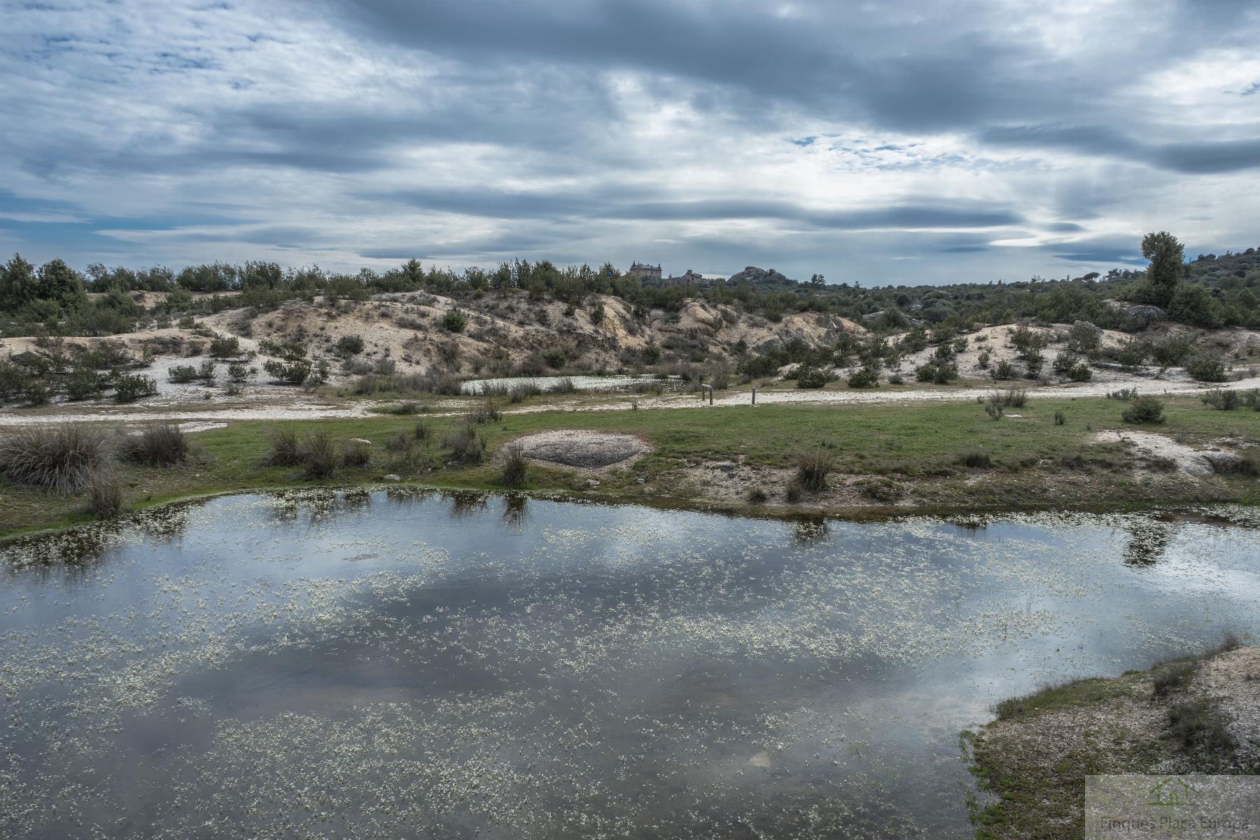 Venta de terreno en Carbajo