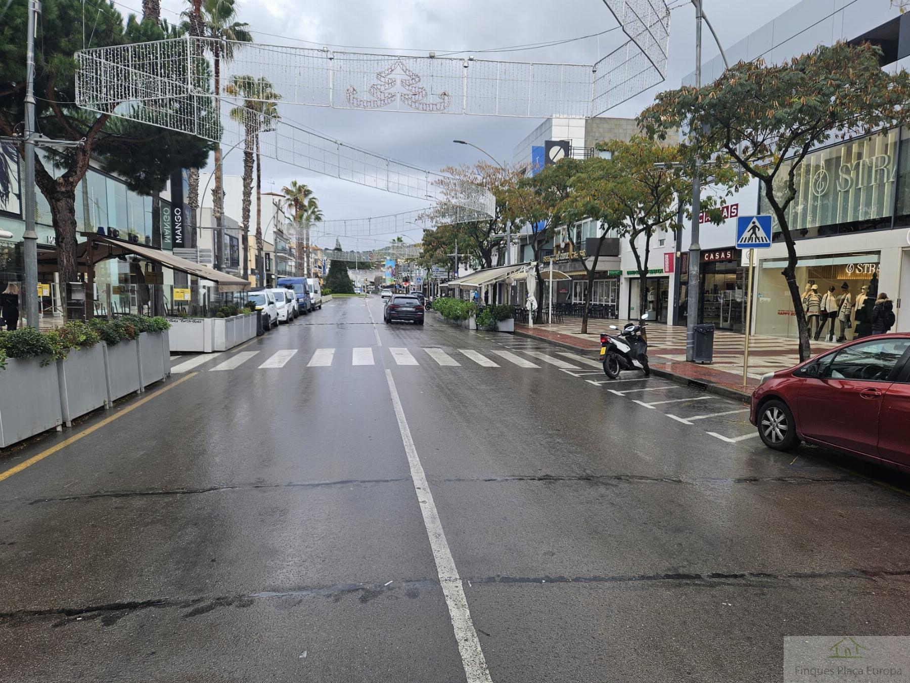 Traspàs de local comercial a Platja d´Aro