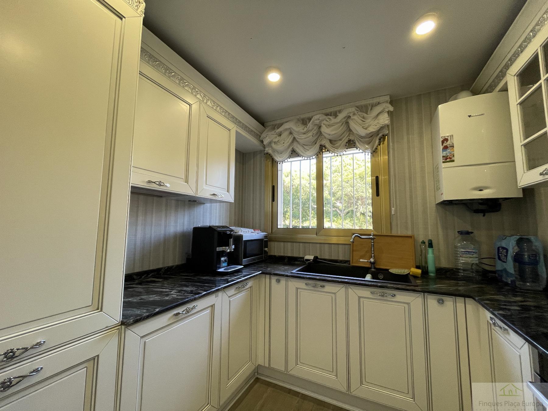 For sale of apartment in Sant Feliu de Guíxols