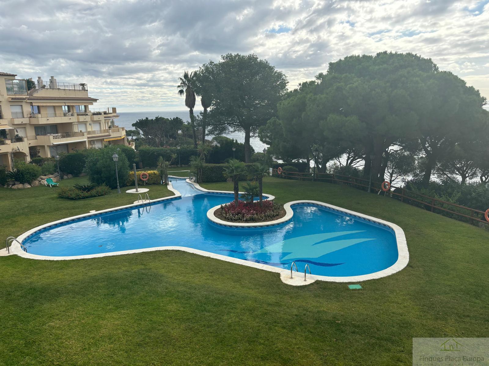 For sale of apartment in Sant Feliu de Guíxols