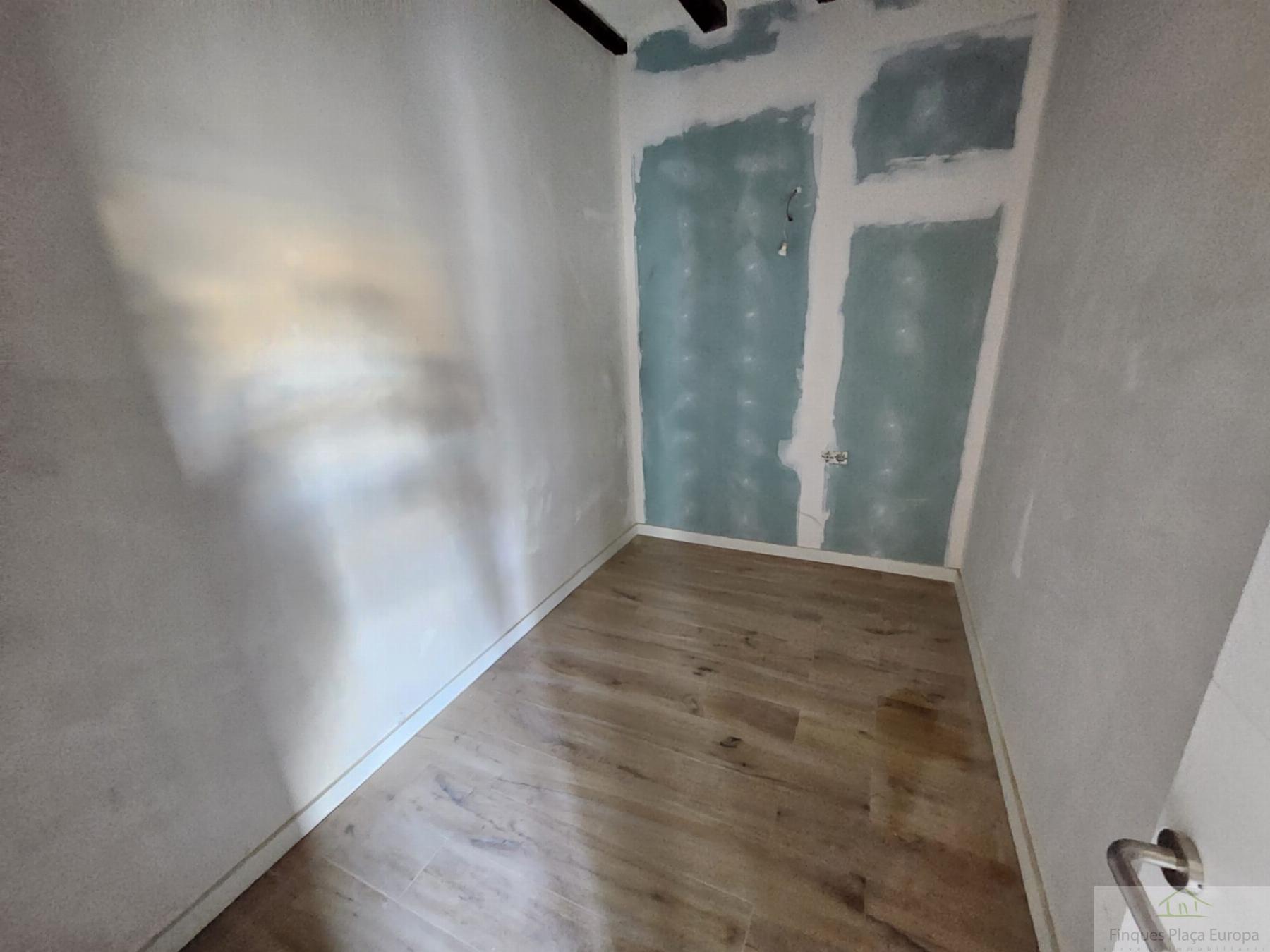 Venta de casa en Santa Cristina D´aro