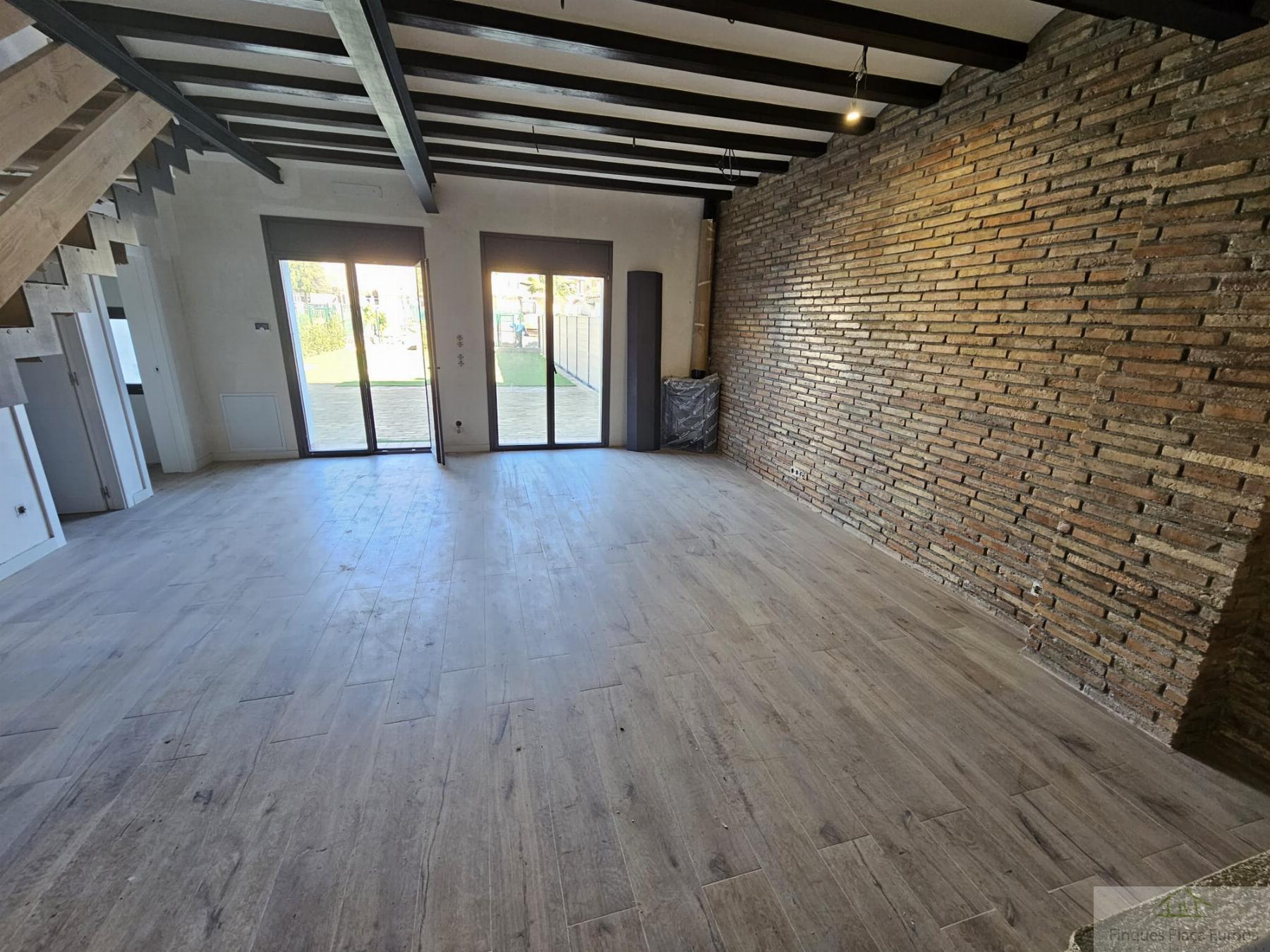 Venta de casa en Santa Cristina D´aro