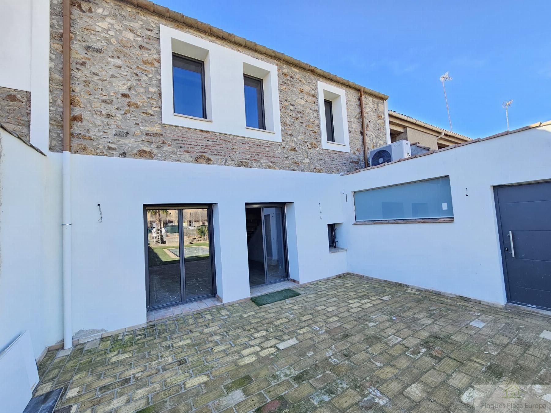 Venta de casa en Santa Cristina D´aro