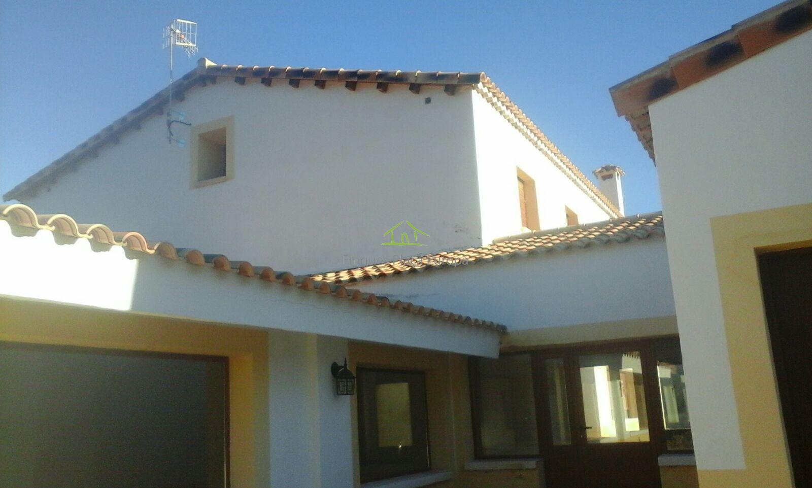 For sale of land in Cuenca