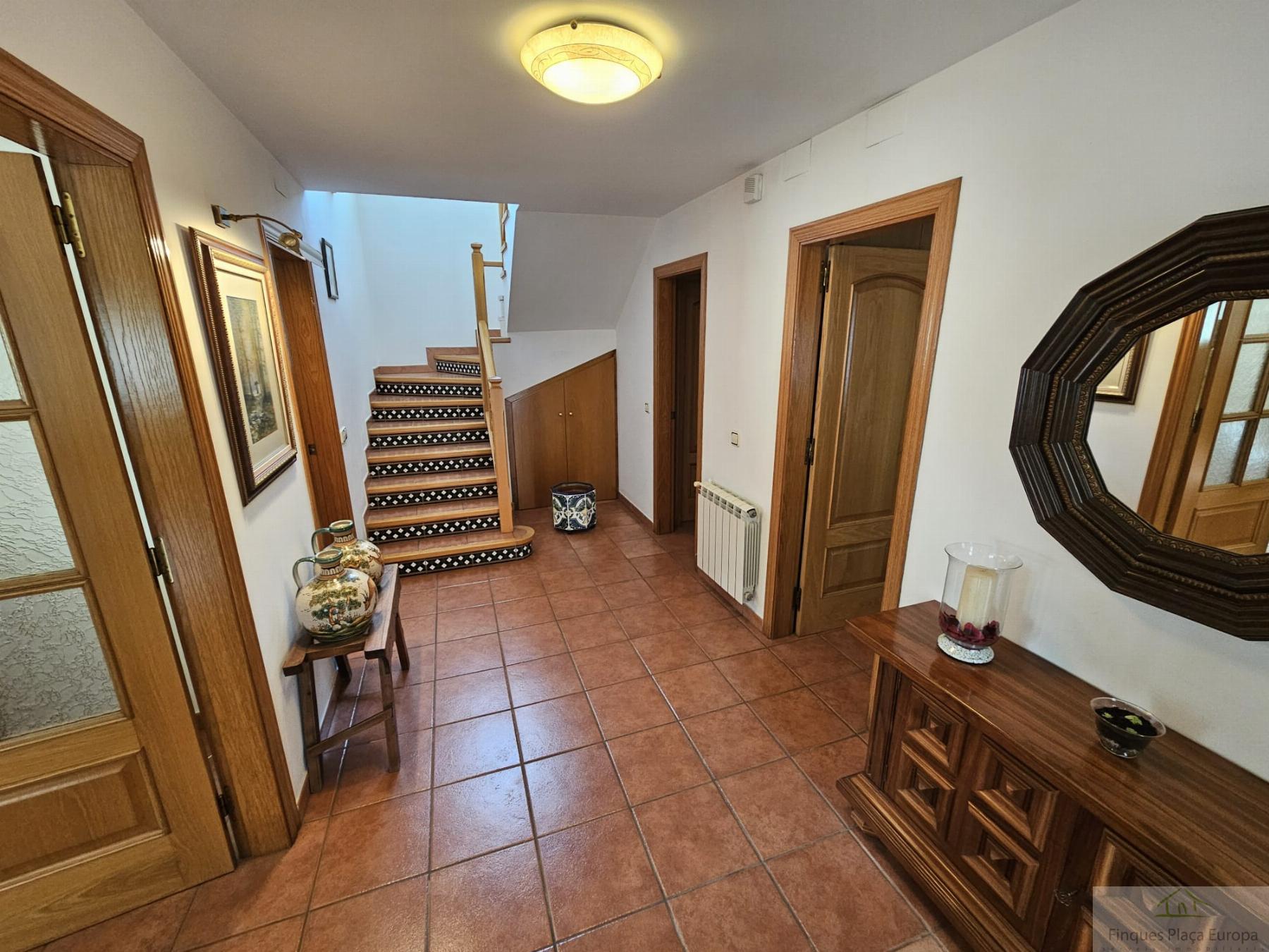 Продажа от

 Домa на Llagostera