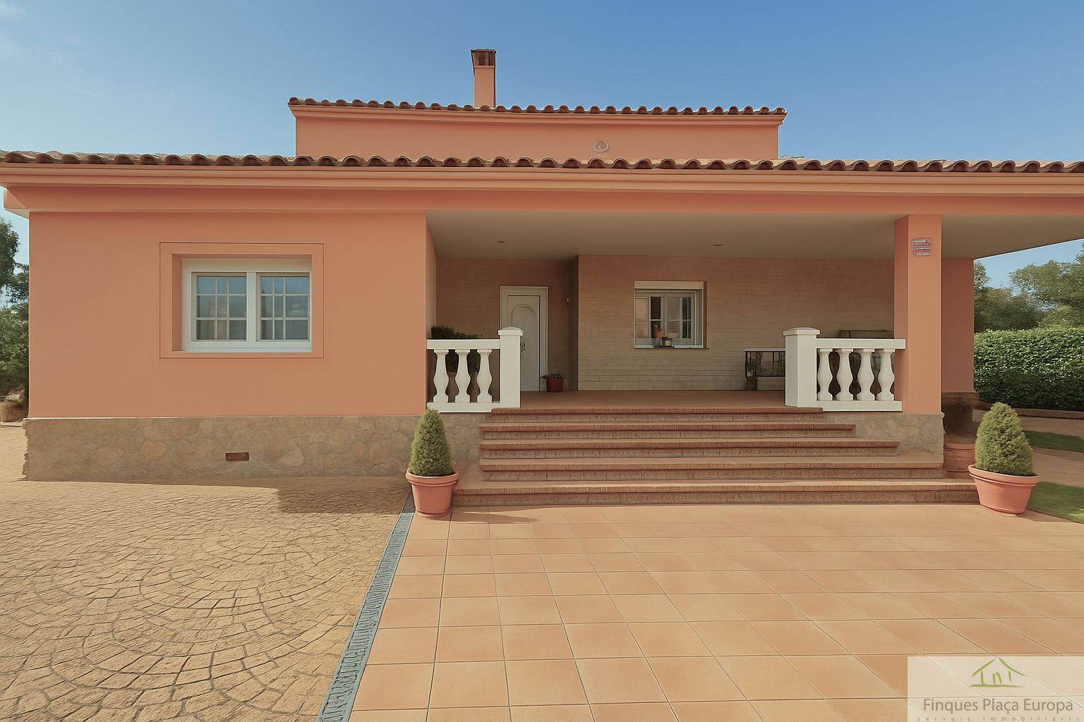 For sale of house in Llagostera