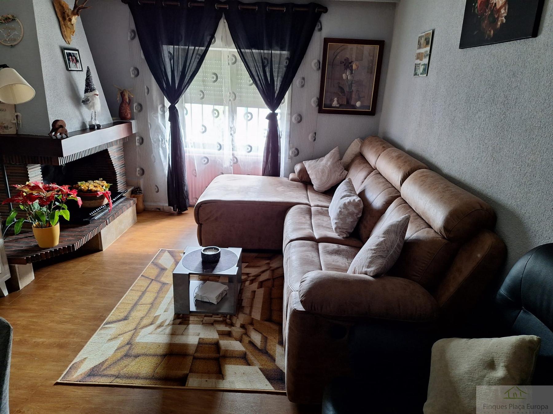 For sale of house in Berrocal de Huebra