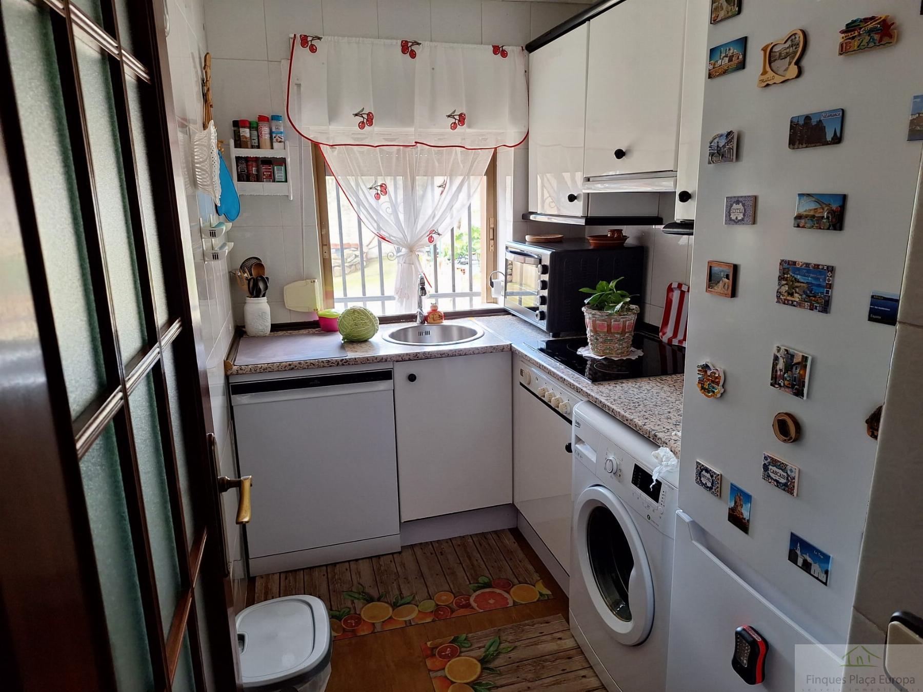 For sale of house in Berrocal de Huebra