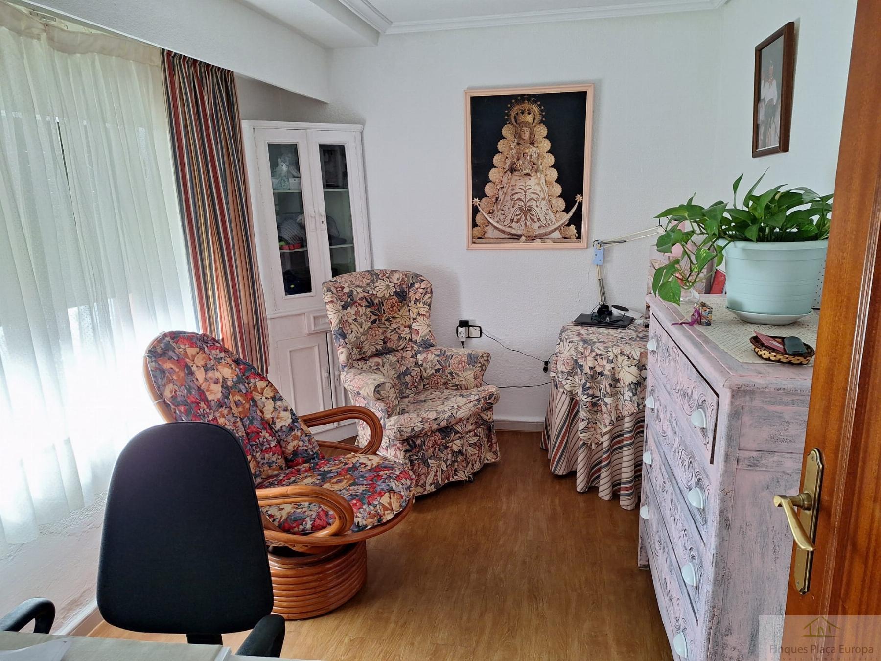 For sale of house in Berrocal de Huebra